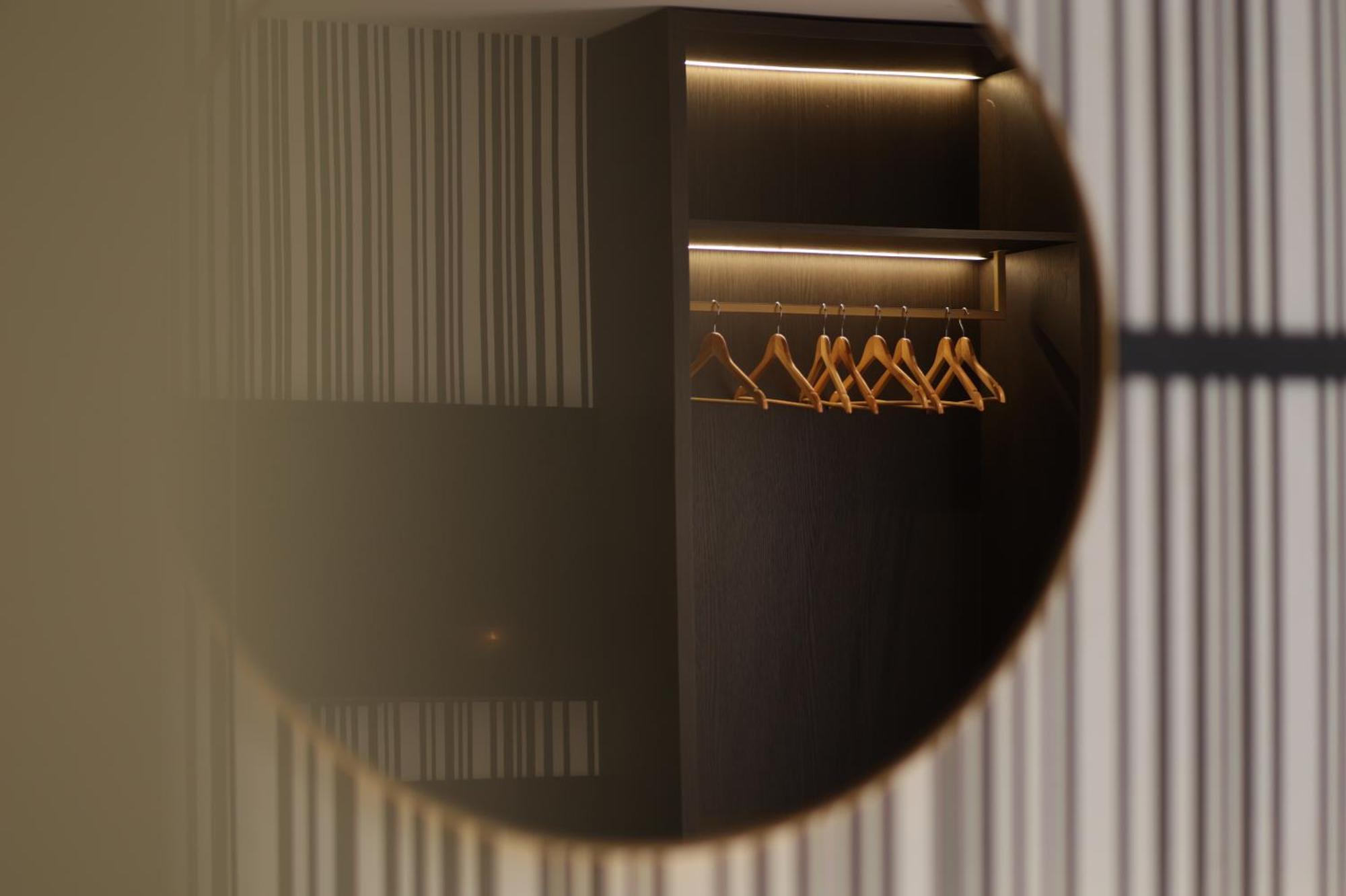 Gremmy Boutique Hotel Tirana Exterior photo